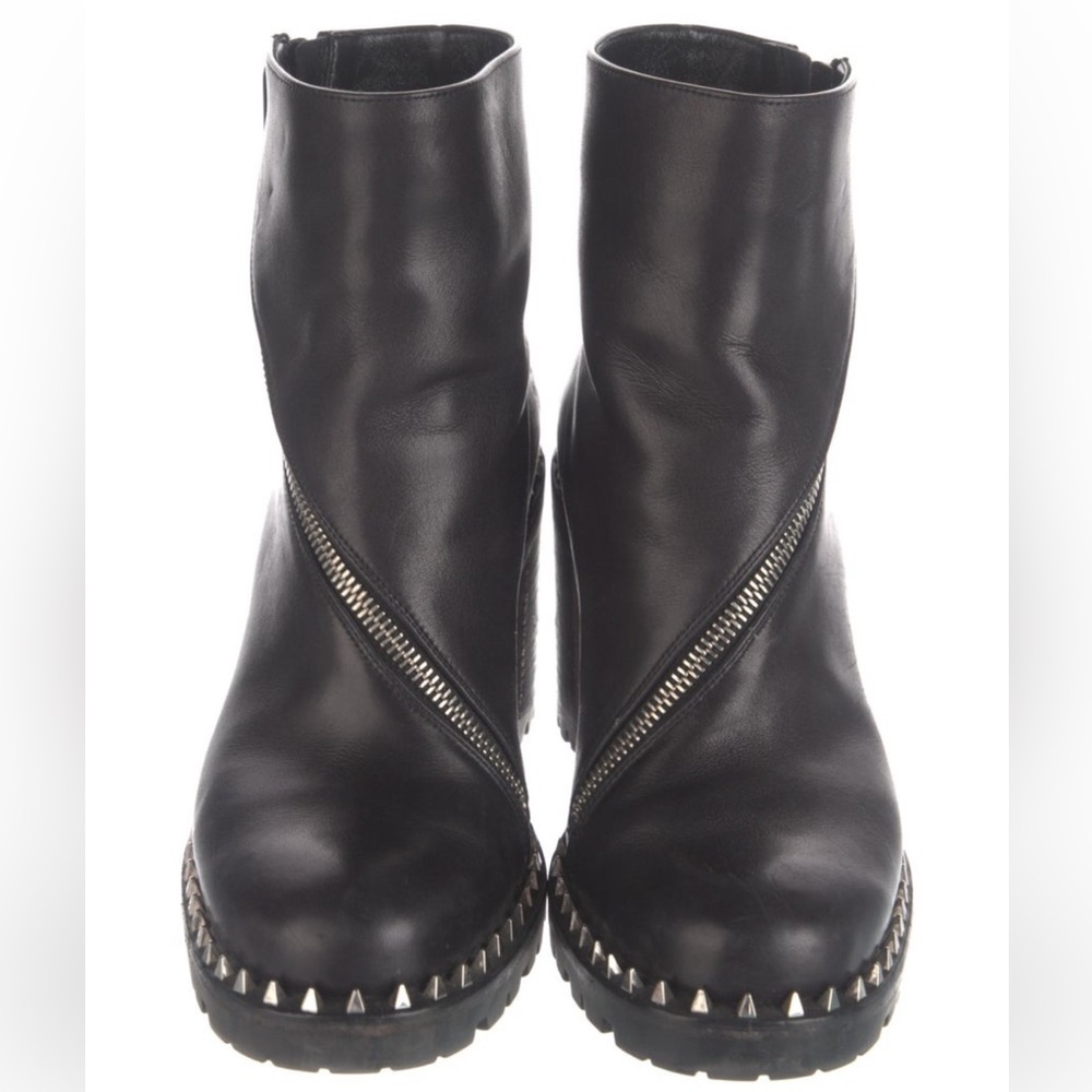 Christian Louboutin leather Boots - Picture 2 of 5
